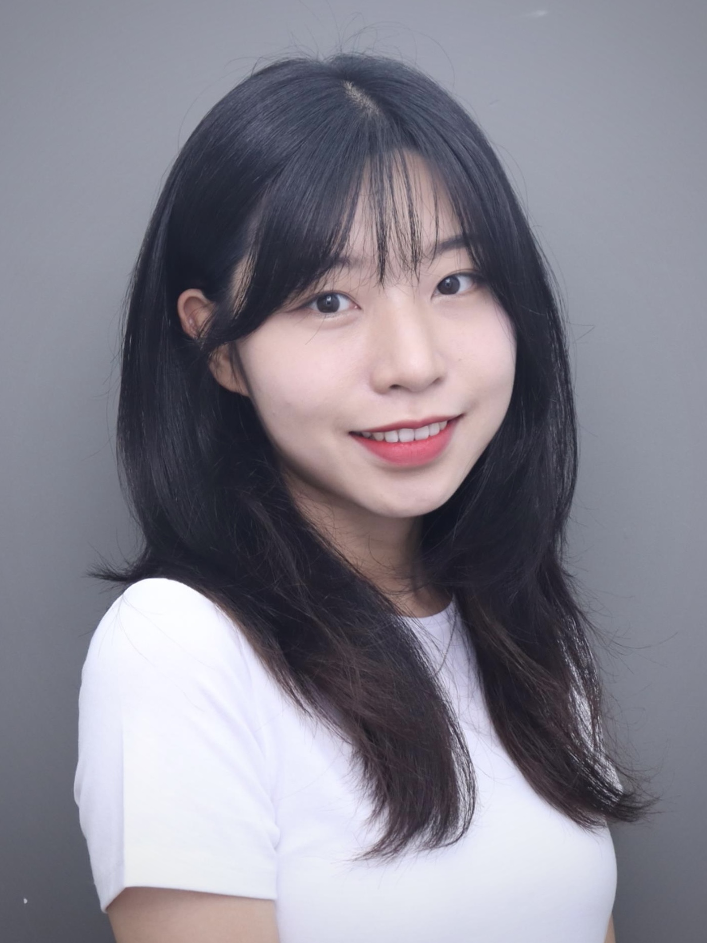 작가 황여경 프로필 사진
